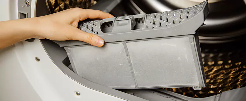 Signs Of A Clogged Dryer Lint Trap in Tanque Verde, Arizona
